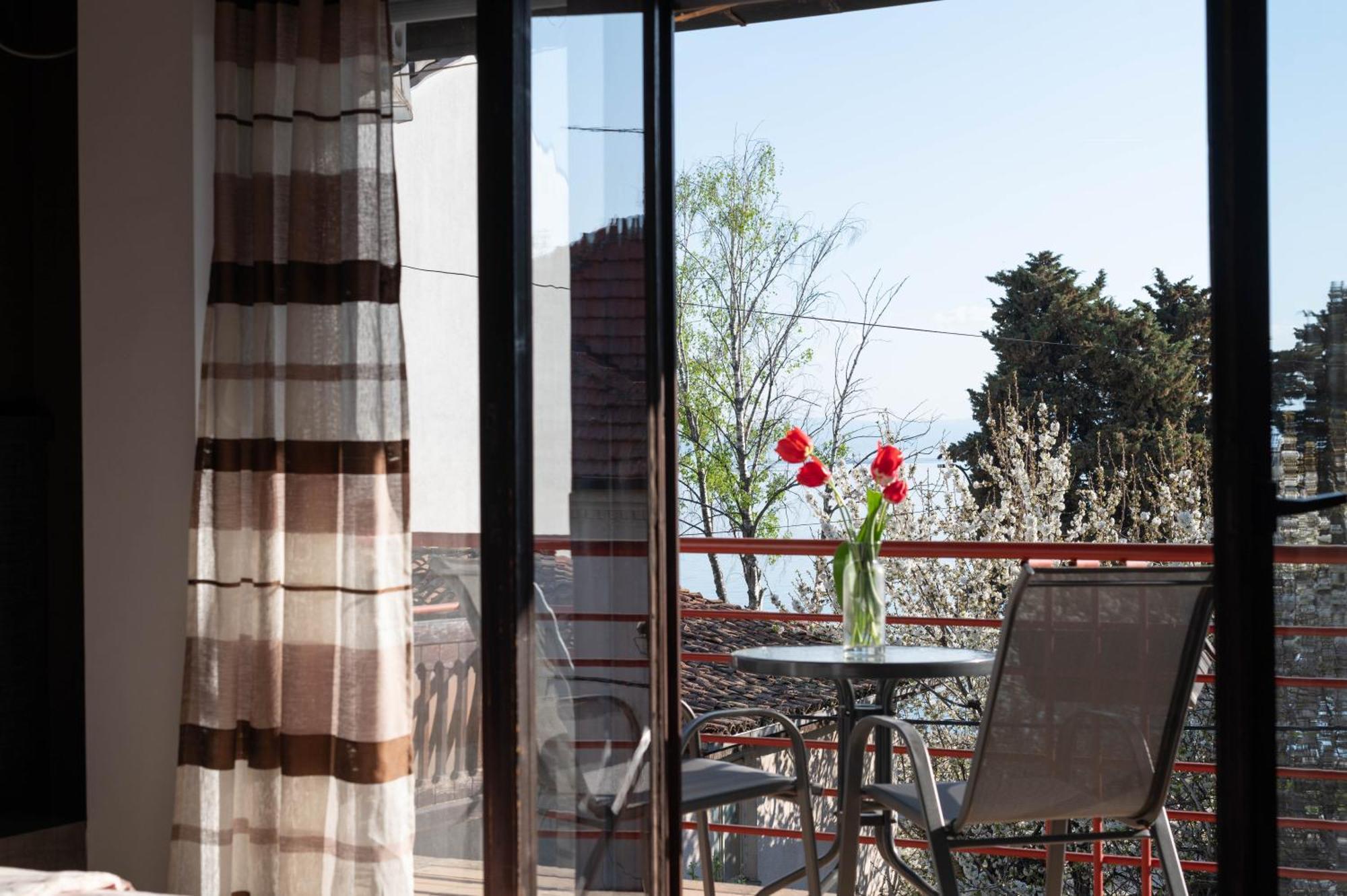 White Lake Apartments City Center Ohrid,Lakeside Екстер'єр фото